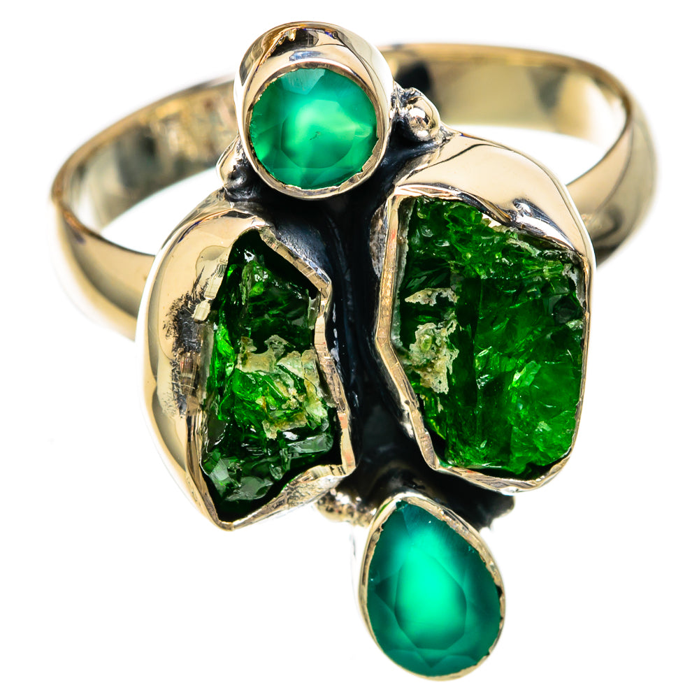Green onyx and chrome diopside style 925 sterling silver ring with three faceted stones