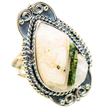 Silver oval ring with green tourmaline in quartz and rope edge, filigree side