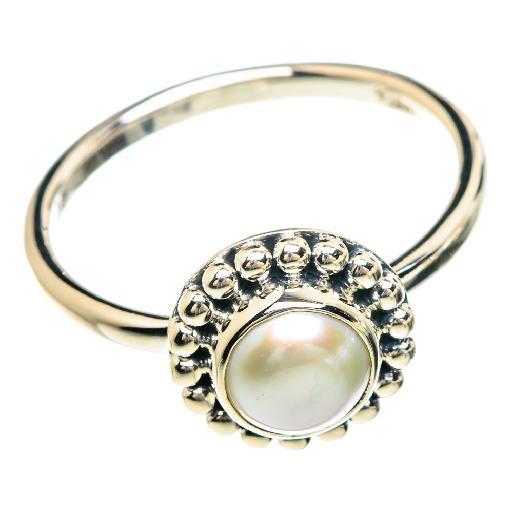 Sterling silver cultured pearl ring with round bezel and beadwork edge