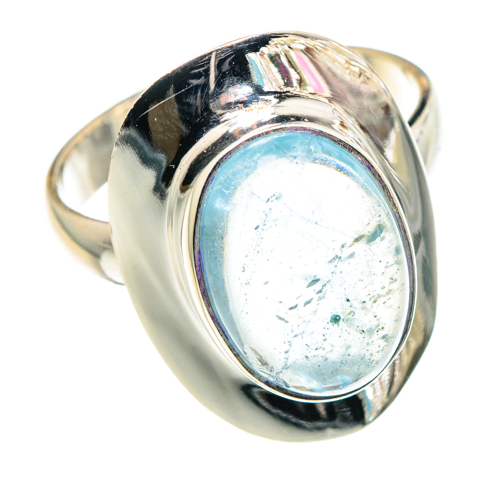 Oval aquamarine gemstone in polished 925 sterling silver ring, oval bezel visible