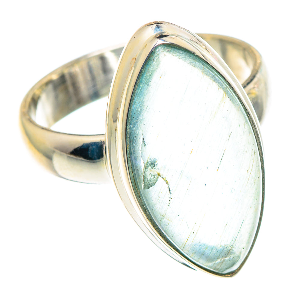 Oval aquamarine cabochon ring in 925 sterling silver, size 5.25, side view