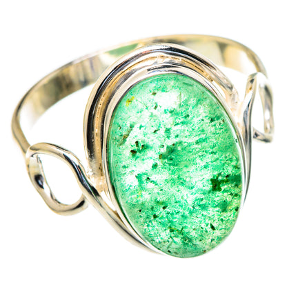 Oval green aventurine gemstone ring in polished 925 sterling silver with bezel setting