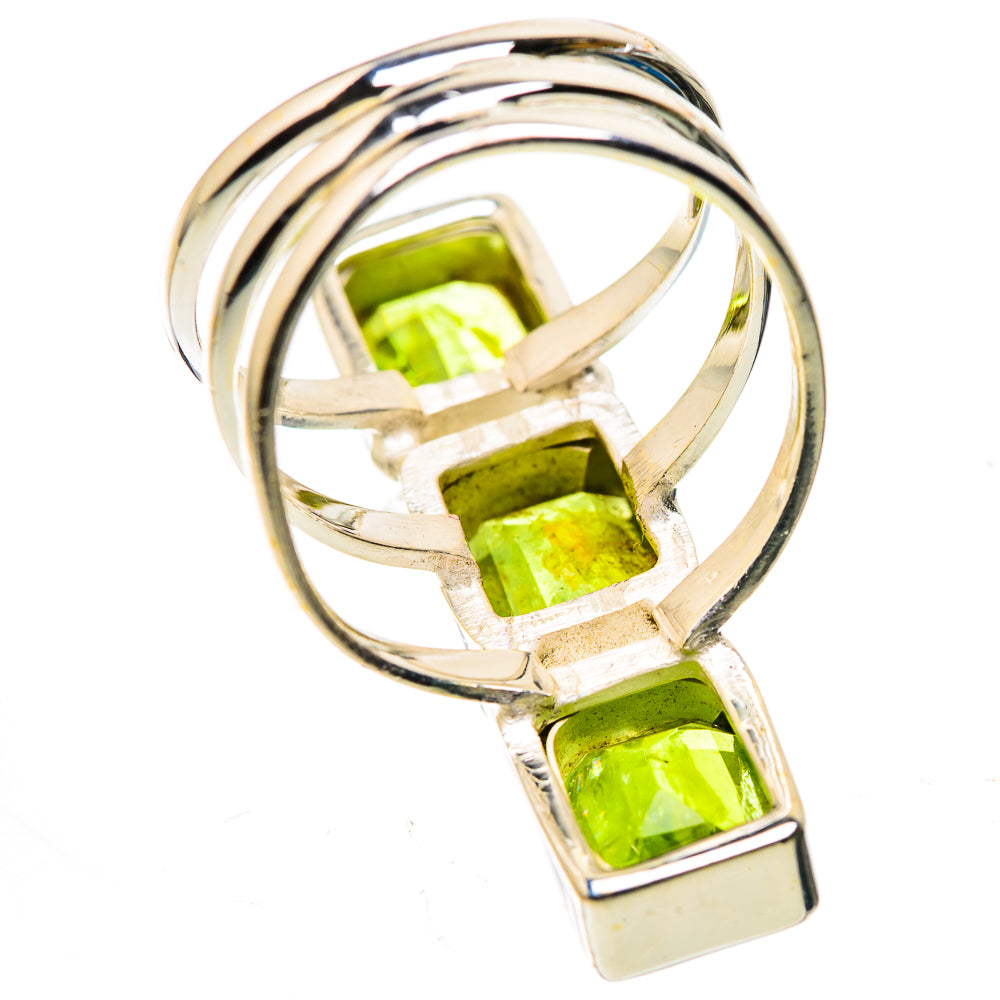 Large Peridot Ring Size 6.5 (925 Sterling Silver) RING136160