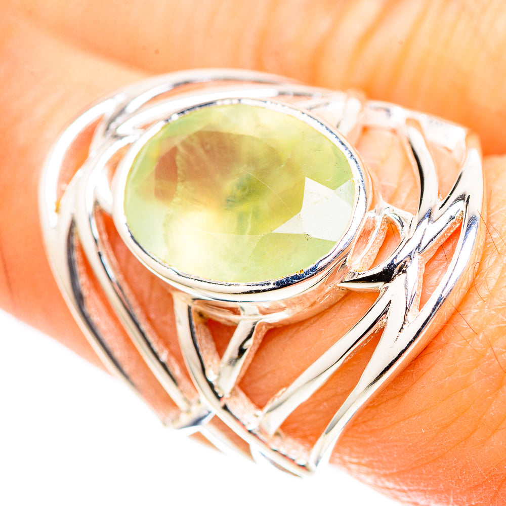 925 sterling silver ring with oval green prehnite centerpiece